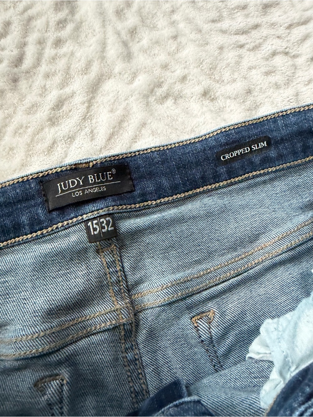 Judy Blue Cropped Slim Jeans Women’s 15/32 Medium Wash Stretch Denim - Picture 3 of 11